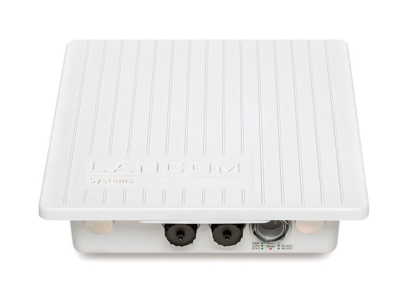 Der Lancom OAP-830 bietet zwei WLAN-Funkmodule für den parallelen Betrieb im 2,4- und 5 GHz-Frequenzband. Durch ein robustes IP66-Schutzgehäuse zuverlässig auch bei extremen Temperaturen (-33°C bis +70°C); Auf öffentlichen Plätzen ebenso wie bei Freizeitangeboten: Der Outdoor Access Point ermöglicht durch integrierte Sektorantennen beste Funkanbindung – für zuverlässige Hotspots oder auch Zugriff auf das Unternehmensnetzwerk. (Lancom Systems)
