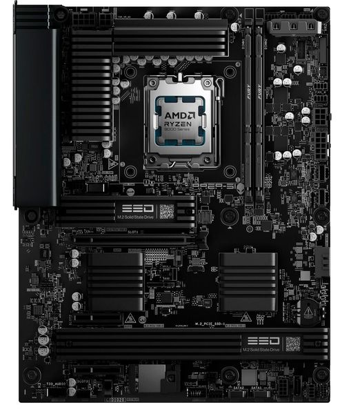 Im Gegensatz zu früheren Area-51-Modellen kommt in der aktuellen Version des Gaming-Towers ein Mainboard im Standard-ATX-Format zum Einsatz. Es basiert auf dem X870E-Chipsatz von AMD. Das Board bietet Platz für insgesamt drei SSDs im M.2-2280-Format. (Bild: Dell Technologies)