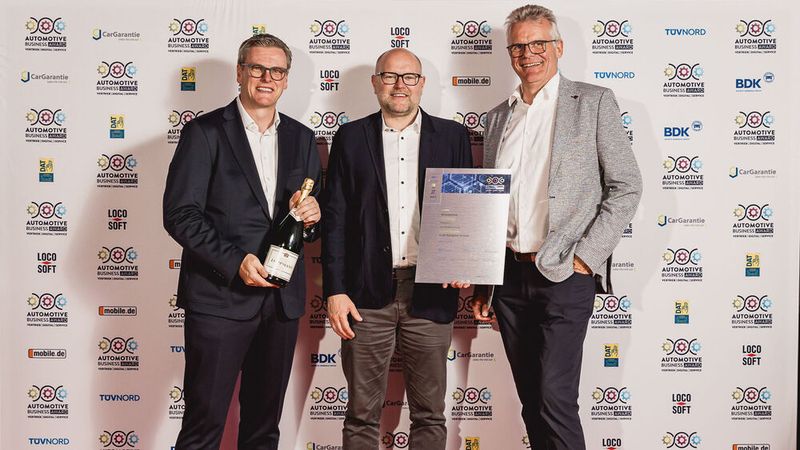 Nowag in Meppen ist mit seiner ausgeklügelten, abteilungs- und betriebsübergreifenden digitalen Infrastruktur für die Unternehmenssteuerung Gewinner des Automotive Business Awards 2025. (Stefan Bausewein)