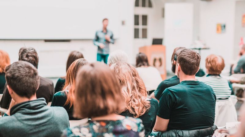 Das Estrel Congress Center ist das größte Kongresszentrum Berlins und Veranstaltungsort des Events.(Bild: ©  kasto – stock.adobe.com)