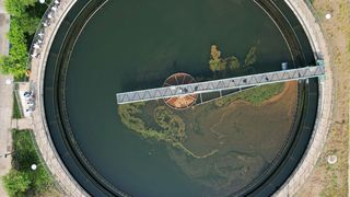 In der EU sollen Pharma- und Kosmetikhersteller künftig mindestens 80 % der Kosten für eine vertiefte Abwasserreinigung tragen. (Bild: frei lizenziert)