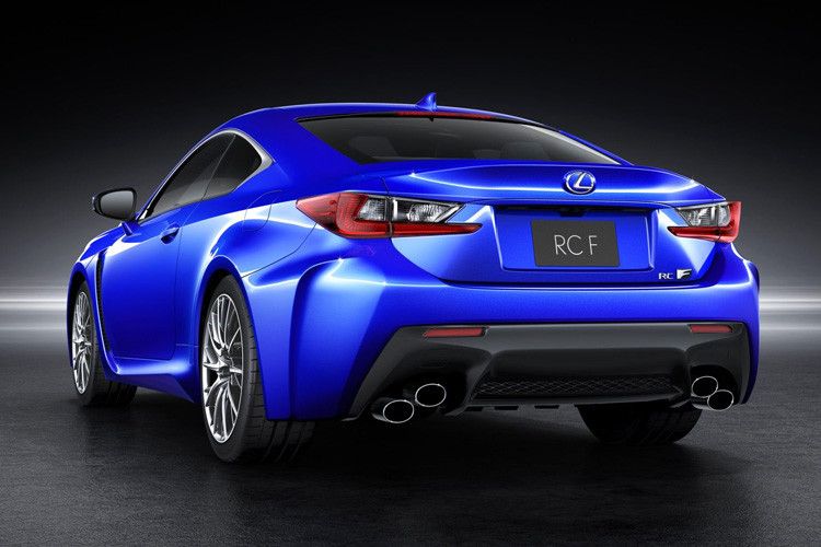 Angetrieben wird die Sportlimousine von einem 5,0-Liter-Achtzylinder in Kombination mit einer Achtstufenautomatik. (Foto: Lexus)
