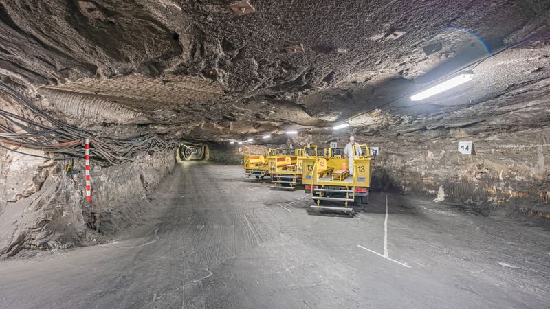 Wasserstoff für Nutzfahrzeuge unter Tage herstellen ist das Ziel im Projekt „DigHy“.(Bild:   / CC0)