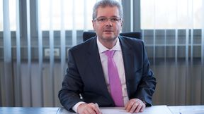 Ekrem Sirman legt nach 14 Jahren seinen Vorstandsvorsitz nieder.