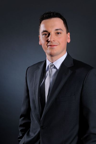 Heiko Kurtz, Field Segment Manager ATEX-Solutions bei Bürkert, erläutert das Besondere an dem Komplettangebot anschlussfertiger Schaltschränke: „Wir liefern hier alles aus einer Hand. Engineering, Beschaffung, Montage, Dokumentation und Zertifizierung ganzer Schaltschränke. Dabei werden natürlich alle individuellen Kundenanforderungen und die anzuwendenden ATEX-Normen und -Richtlinien von Anfang an berücksichtigt.“ (Bürkert)