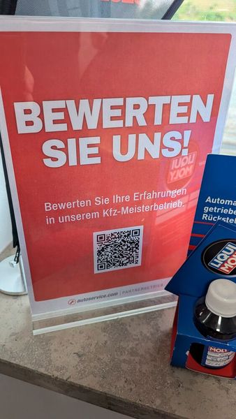 Bei Hager legt man viel Wert auf einen transparenten und ehrlichen Umgang mit den Kunden. Dazu gehören heutzutage auch Online-Bewertungen. Bei Google ist der Betrieb aktuell mit 4,9 Sternen bewertet. (Bild: Dominsky – VCG)