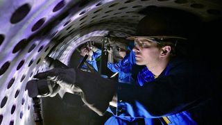 Regelmäßige Instandhaltung erhöht die Verfügbarkeit von Anlagen.  (Bild: MCE)