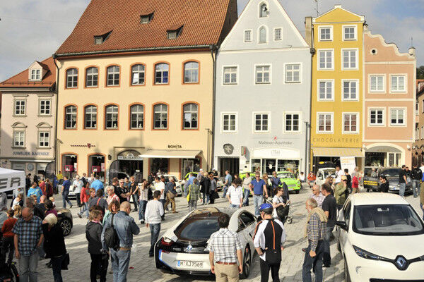 Impressionen von der eRUDA – „elektrisch Rund um den Ammersee“, der größten E-Mobilrundfahrt Deutschlands (Bild: Barbara Wilms, www.eruda.de)