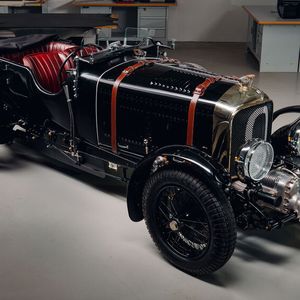 Bentley hat Ende 2020 ein Dutzend Blower aus den 1920ern nachgebaut. (Bild:  Bentley Motors)