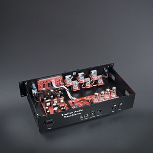 Die Leiterplatte wird mit den einzelnen Elektronikkomponenten über einen Bestückungsautomaten spezifisch nach Tegeler-Vorgaben ausgestattet. (Bild:  Bopla Gehäuse Systeme GmbH)