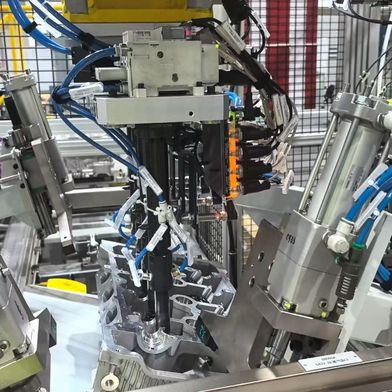 Comau hat Automatisierungstechnik für die nächste Generation des Range Extenders von Li Auto entwickelt. (Bild: Comau)