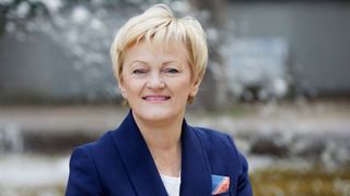 Das Bundesverfassungsgericht gab Renate Künast recht: Facebook muss weitere Daten von Nutzern herausgeben, die Künast online beleidigten  (© Laurence Chaperon)