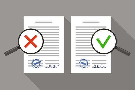 Ein häufiger Irrtum bei Sanktionslisten: Es reicht nicht aus, Geschäftspartner und Mitarbeiter in regelmäßigen Intervallen zu prüfen. (Bild:  Elena Abrazhevich - stock.adobe.com)