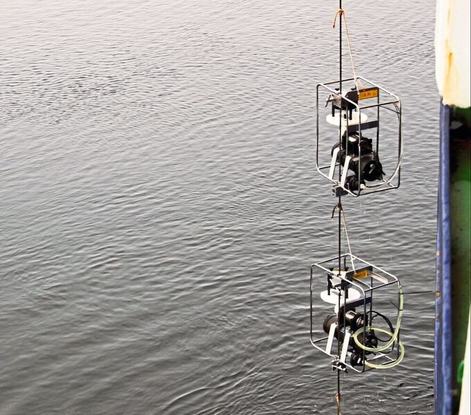 Mit diesen in-situ-Pumpen wurden die untersuchten Algenproben aus tieferen Wasserschichten des arktischen Ozeans gewonnen. (Max-Planck-Institut für Marine Mikrobiologie/ S. Becker)