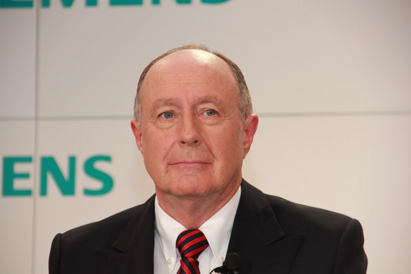 Anton S. Huber, CEO der Siemens-Division Industry Automation, beeindrucken Maschinenbauer, die aus gewohnten Denkmustern ausbrechen. (Bild: Schäfer)