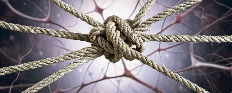 Das Verkleben von Tau-Proteinen im Gehirn zählt zu den Hauptursachen für eine Alzheimer-Demenz (Symbolbild).(Bild:  KI-generiert mit ideogram.ai)