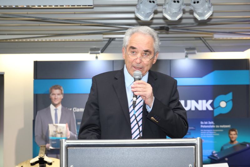 Unter dem Motto „Mehr Wert – mehr Wissen – mehr Weiler“ lud der Maschinenbauer Weiler am 24. und 25. Juni zu seinen Industrie- und Ausbildungstagen. (Bild: Sonnenberg)