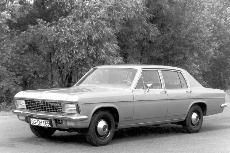 1969 erschien die „B“-Generation der „KAD“-Reihe, deren Karosserie Opel im Vergleich zum Vorgänger geringfügig verkleinert hatte. Die Produktion des Kapitän B stellte man bereits im Frühjahr 1970 ein, der Name erlosch. Die KAD-B-Serie lief mit Admiral (bis Mitte 1976) und Diplomat noch bis Sommer 1977 weiter. (Foto. Opel)