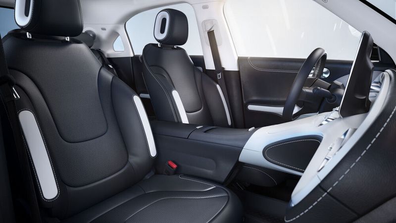 Lichtdurchflutet: Für den #1 ist auch ein Panorama-Glasdach vorgesehen. (Bild: Smart)