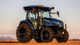 Im Dezember 2022 präsentierte CNH Industrial den elektrisch angetriebenen New-Holland-Traktor „New Holland T4 Electric Power“. (Bild: CNH Industrial)