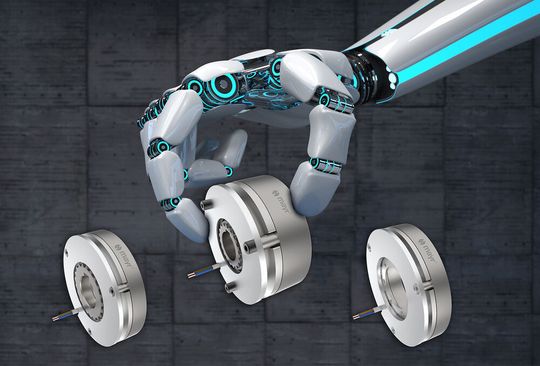 Roboterbremsen von Mayr Antriebstechnik halten Servoachsen zuverlässig und sicher in ihrer Position.(Bild:  Mayr Antriebstechnik/iStock/style-photography)