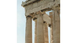 Nicht immer muss die 3-Säulen-Strategie auf einmal ausgerollt werden. Oft hilft es, zunächst die privaten LinkedIn Profile von Vertriebsmitarbeitern auszubauen.  (Bild: frei lizenziert)