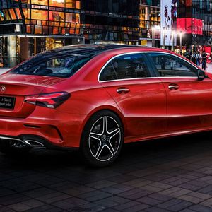 Die Langversion (2.789 statt 2.729 Millimeter) der A-klasse ist exklusiv für China gemacht.(Bild:  Daimler)