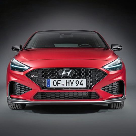 Der neue Hyundai i30 ist ab Sommer lieferbar.(Bild:  Hyundai)