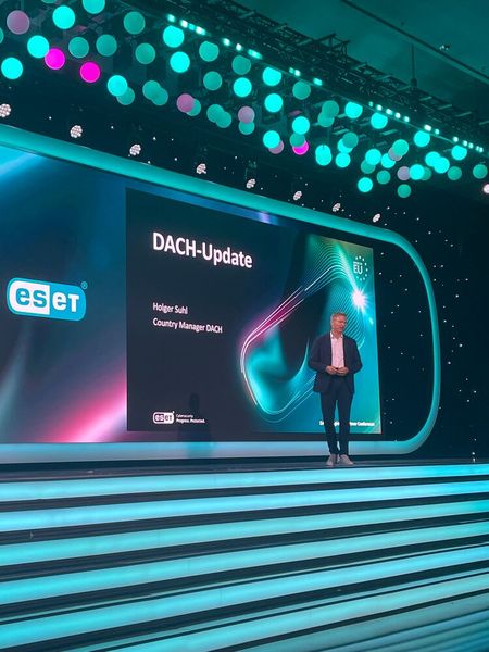 Holger Suhl, Country Manager DACH bei Eset, gab aktuelle Einblicke in die Entwicklung der DACH-Region.  (Bild: Vogel IT-Medien)