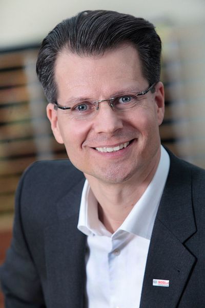 Henning von Boxberg wird zum 1. Januar 2019 Vorsitzender der Geschäftsführung von Bosch Service Solutions. Er übernimmt diese Position von Jörg Fischer, der zum Jahresende 2018 in den Ruhestand geht. (Bosch)