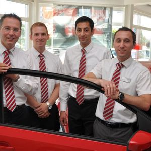 Die Verkaufsmannschaft vom Autohaus Hackerott.(Foto:  Richter)