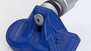 Schön blau: Berner-Universalsensor für Reifendruckkontrollsysteme. (Foto: Berner)