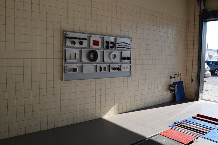 Vorbildlich: In der Direktannahme können die wichtigsten Dinge anschaulich erklärt werden. (Foto: Scheid)