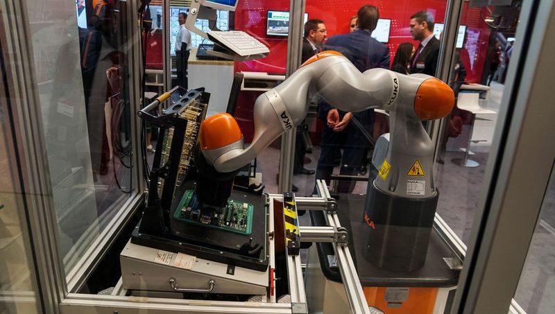 ... bei der Arbeit. (Fujitsu)