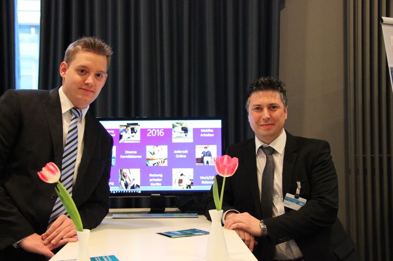 Alexander Zangl (rechts) und Benedikt Aretz vertraten die Tech Data in Berlin. (Akademie)