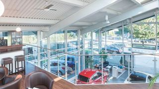 Etwa 400.000 Euro investierte Unterberger in den Umbau seiner Filiale am Chiemsee. (Unterberger)