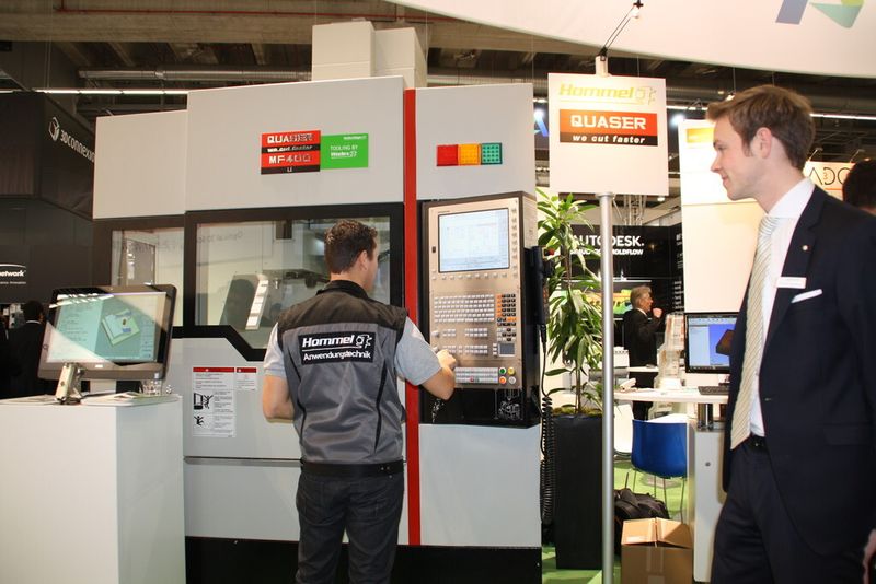 Am Stand von Autodesk konnten Besucher unter anderem erfahrem, worauf es bei der Simulation im Kunststoffspritzguss ankommt. (Bild: M. Zwettler, konstruktionspraxis)