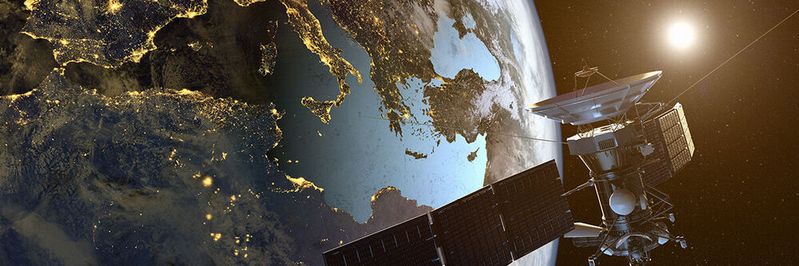 Ein Satelliten-Kommunikationssystem soll in künftig für schnelles Internet in der EU, Afrika und der Arktis sorgen(©  Jose Luis Stephens - stock.adobe.com)
