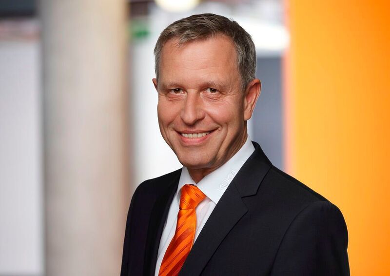 Wilfried Eberhardt, Vorsitzender von VDMA Robotik + Automation und Chief Marketing Officer der Kuka AG: 