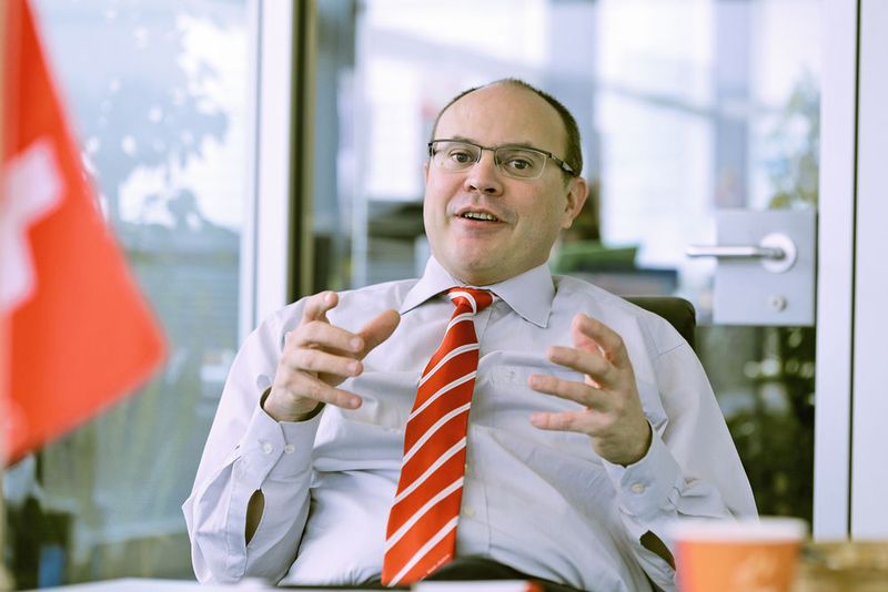 Philipp Burgener: «Wir unterstützen unsere Kunden dabei, ihre Produktion auf die neue Situation am Markt erfolgreich auszurichten.» (Bild: L. Meister)