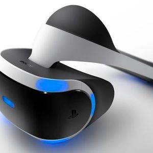 Die Playstation VR kommt in diesem Jahr und soll direkt an der PS4 ohne weitere Hardware betrieben werden.