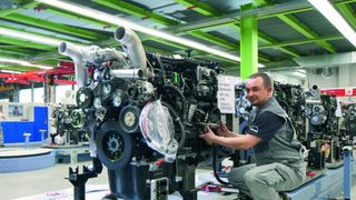 Bei MAN in Nürnberg wurden die Abläufe in der Montage gezielt optimiert. (Foto: MAN Truck & Bus AG)