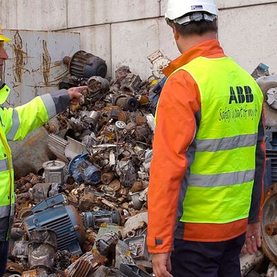 Um wertvolle Ressourcen zu schonen und Müll zu vermeiden, spielt eine funktionierende Kreislaufwirtschaft eine zentrale Rolle. (Bild: ABB)