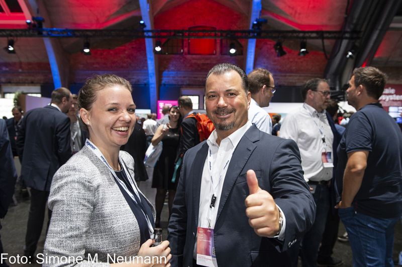 Fazit unseres Co-Publishers Harald Czelnai (r.): Daumen hoch! Wir freuen uns auf nächste Jahr. Dann findet der Zukunftskongress von 24.- 26. Juni statt. (Simone M. Neumann)