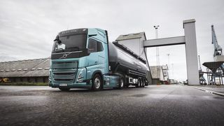 In China, hybrid cars and electric trucks will no longer be exempt from vehicle taxes starting in 2027. (Image:Volvo Trucks)