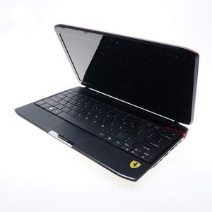 Das Ferrari-Netbook ist nicht nur schick, sondern hat laut Hersteller auch eine reaktionsschnelle Tastatur.