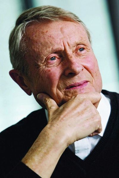 Prof. Dr. Peter Osypka, Gründer der Osypka GmbH, ist am 18. Oktober im Alter von 91 Jahren verstorben. Die Pionierarbeiten in der Hochfrequenzablation, die Nicht-Brechbarkeit der Herzschrittmachersonden und Schraub-Verankerung sowie viele Entwicklungen in der Kinderkardiologie und Fetalchirurgie sind nur einige Beispiele seines Wirkens. (Bild: Osypka)