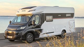 Reisemobile sind weiterhin gefragt. Die Zahl der Erstzulassungen ist im ersten Halbjahr 2026 dennoch leicht gesunken. (Bild: Hobby)