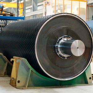 Gurttrommel nach Beschichtung in der Endmontage(Bild:  Doppstadt)