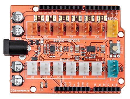 Konnektivität: Der im Lieferumfang enthaltende Braccio-Shield ermöglicht es Anwendern, die Servos direkt an ihr Arduino-Board anzuschließen. (Bild: Bracchio)